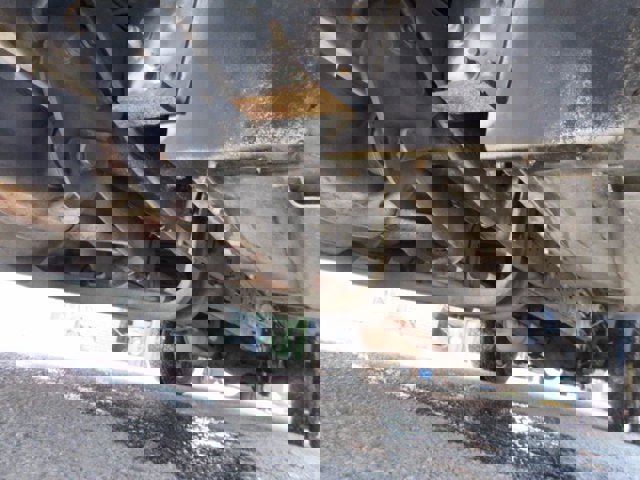 Used 2011 Ford E-350 and Econoline 350 Super Duty w/ Air Conditioning Prep Pkg RWD image 41