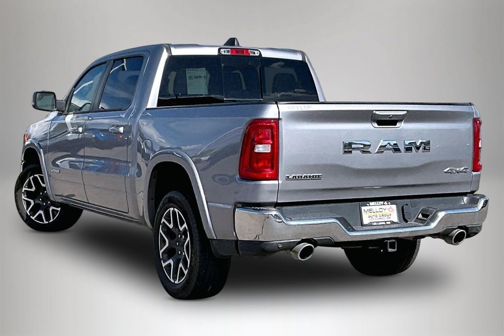 Used 2025 RAM 1500 Laramie AWD/4WD image 4
