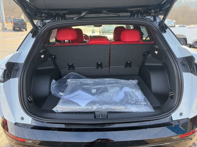 New 2026 Chevrolet Blazer EV SS image 9