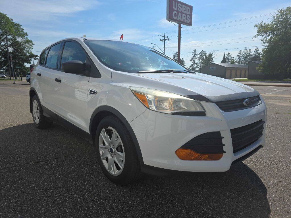 Used 2015 Ford Escape S FWD image 6