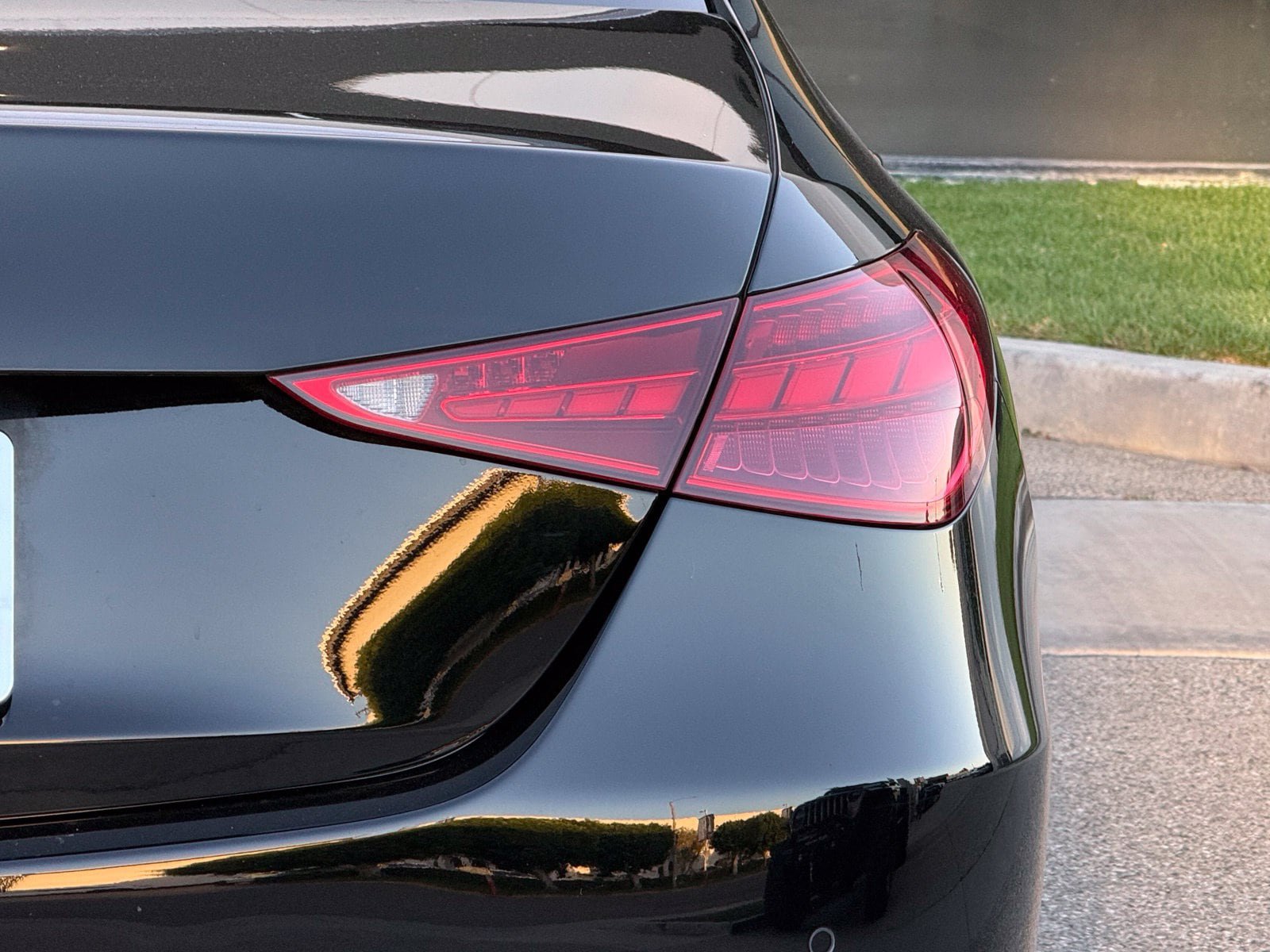 Used 2024 Mercedes-Benz C 300 Sedan image 14