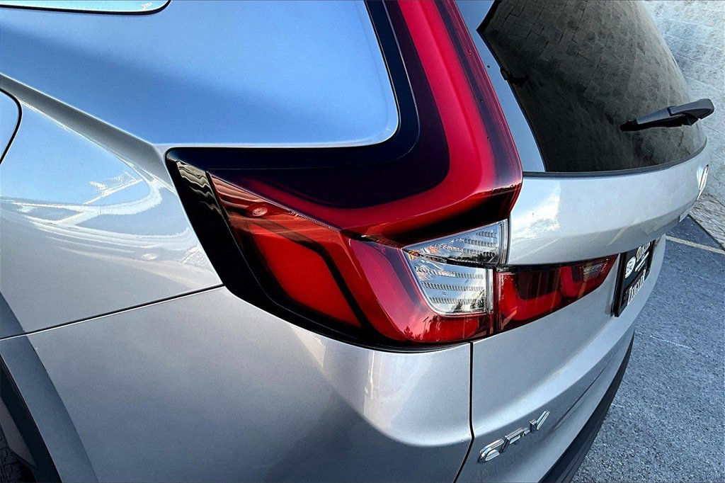 Used 2024 Honda CR-V EX image 29