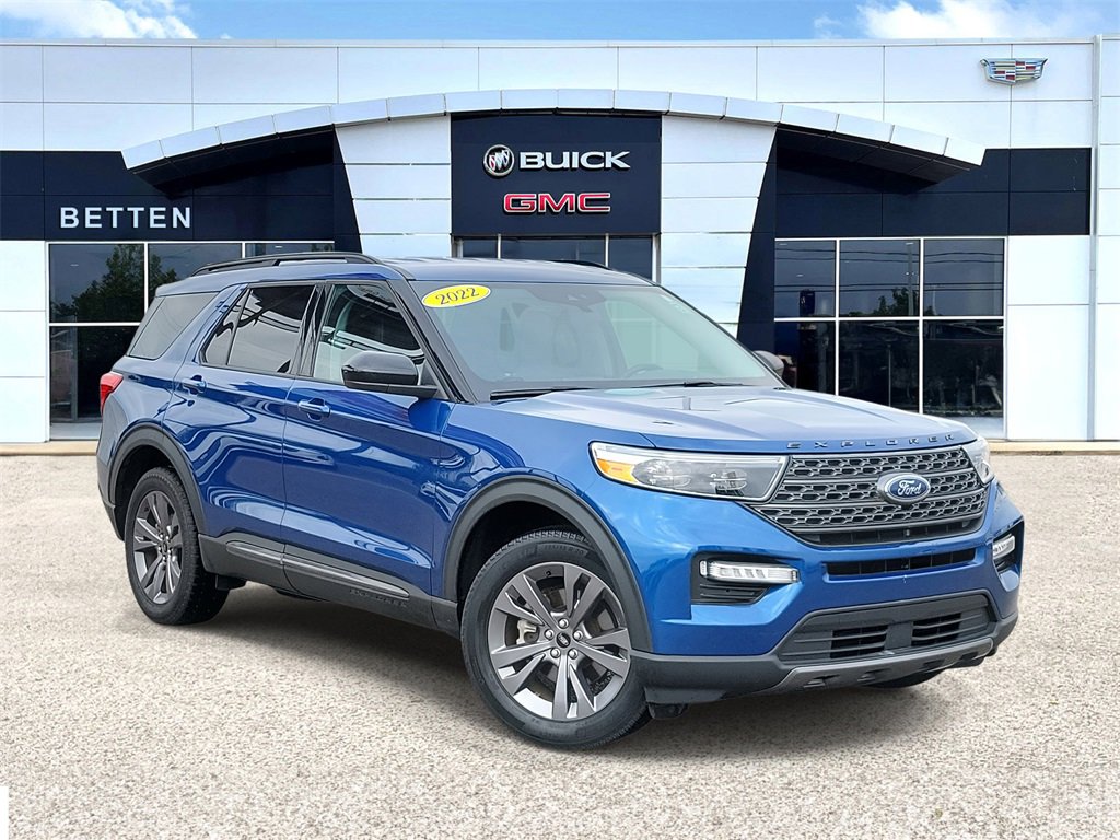 Used 2022 Ford Explorer XLT w/ Equipment Group 202A
