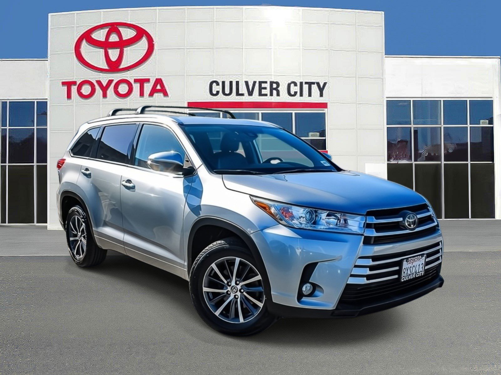 Used 2018 Toyota Highlander XLE