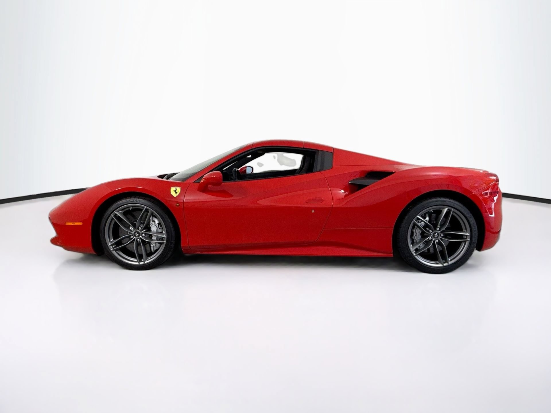 Certified 2017 Ferrari 488 Spider RWD image 4