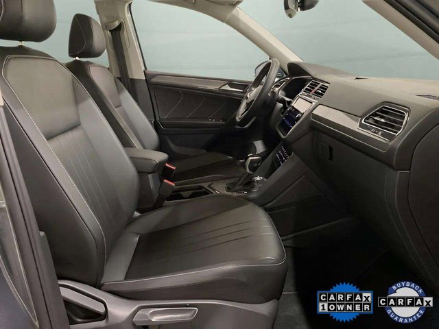 Used 2023 Volkswagen Tiguan SE w/ Panoramic Sunroof Package image 89