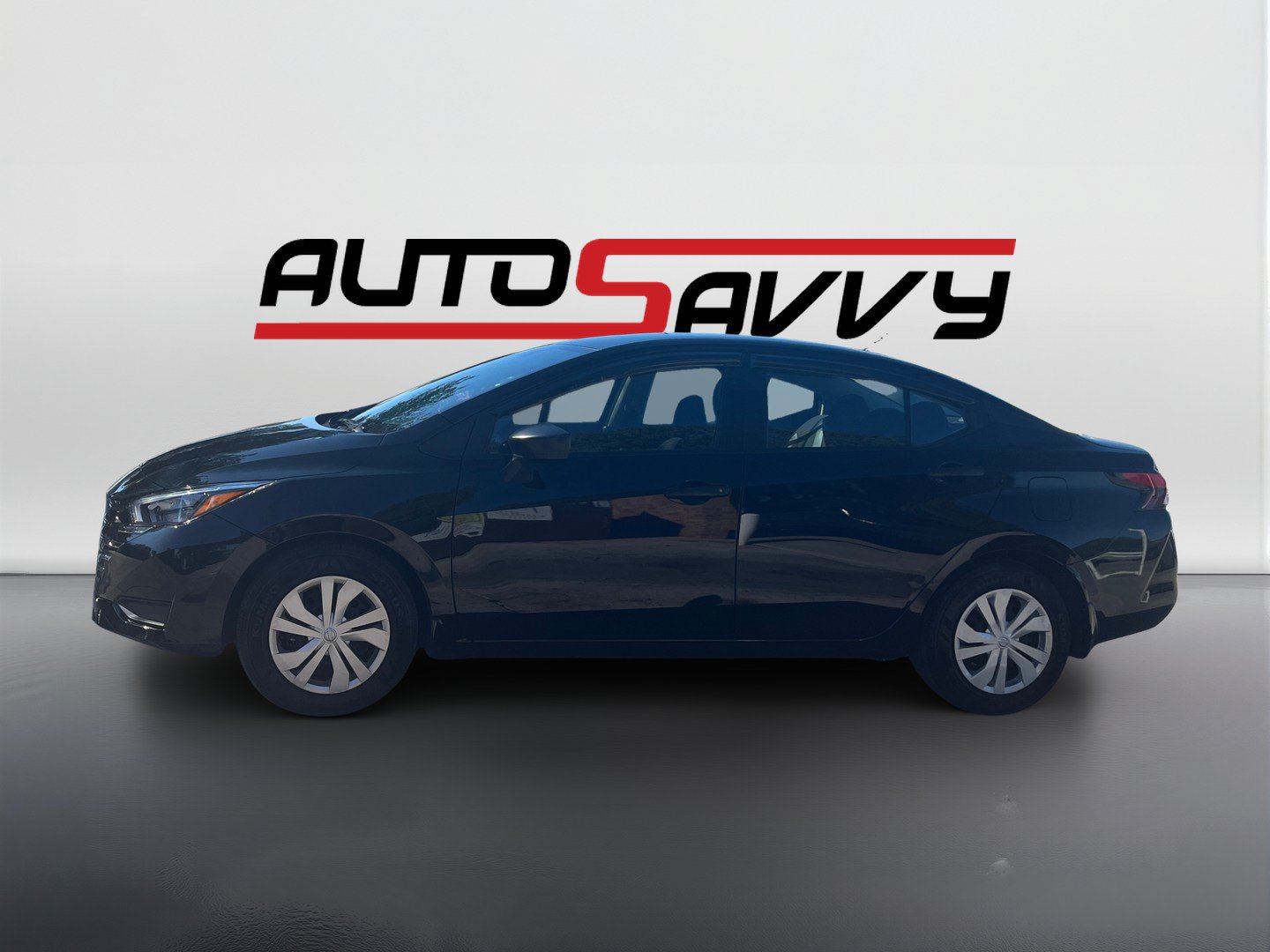 Used 2025 Nissan Versa S w/ Trunk Package FWD image 8