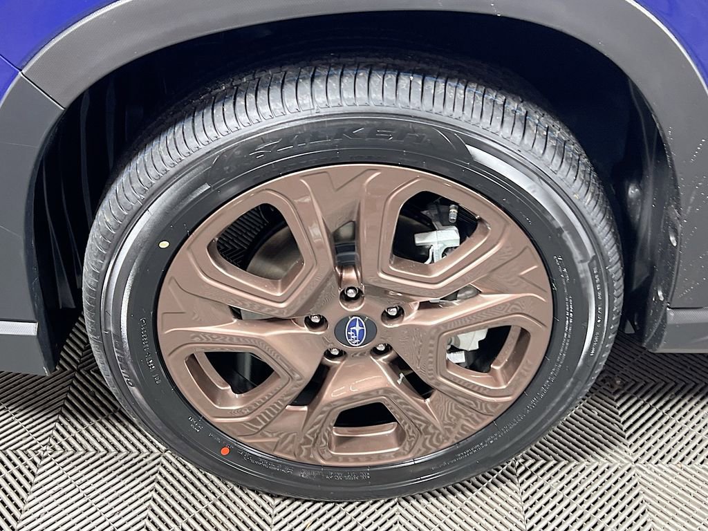 New 2026 Subaru Ascent Limited Bronze image 22