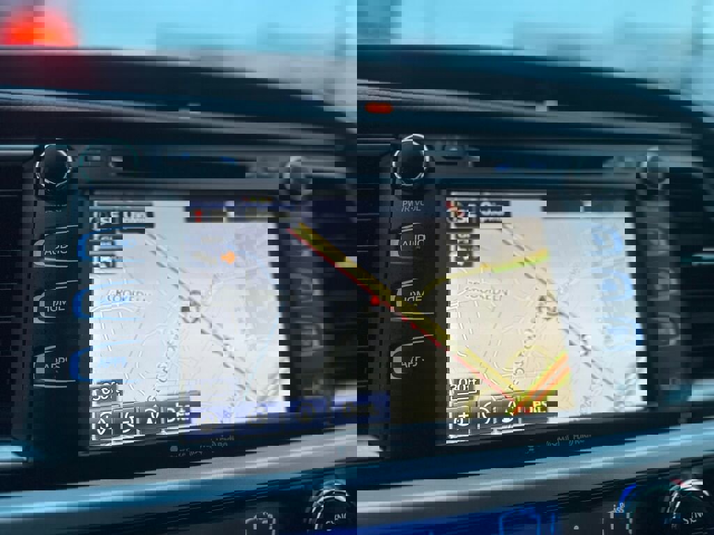 Used 2019 Toyota Highlander XLE image 19