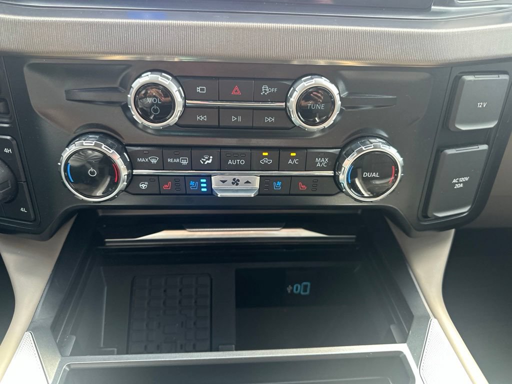Used 2026 Ford F250 Platinum w/ Platinum Plus Package AWD/4WD image 38