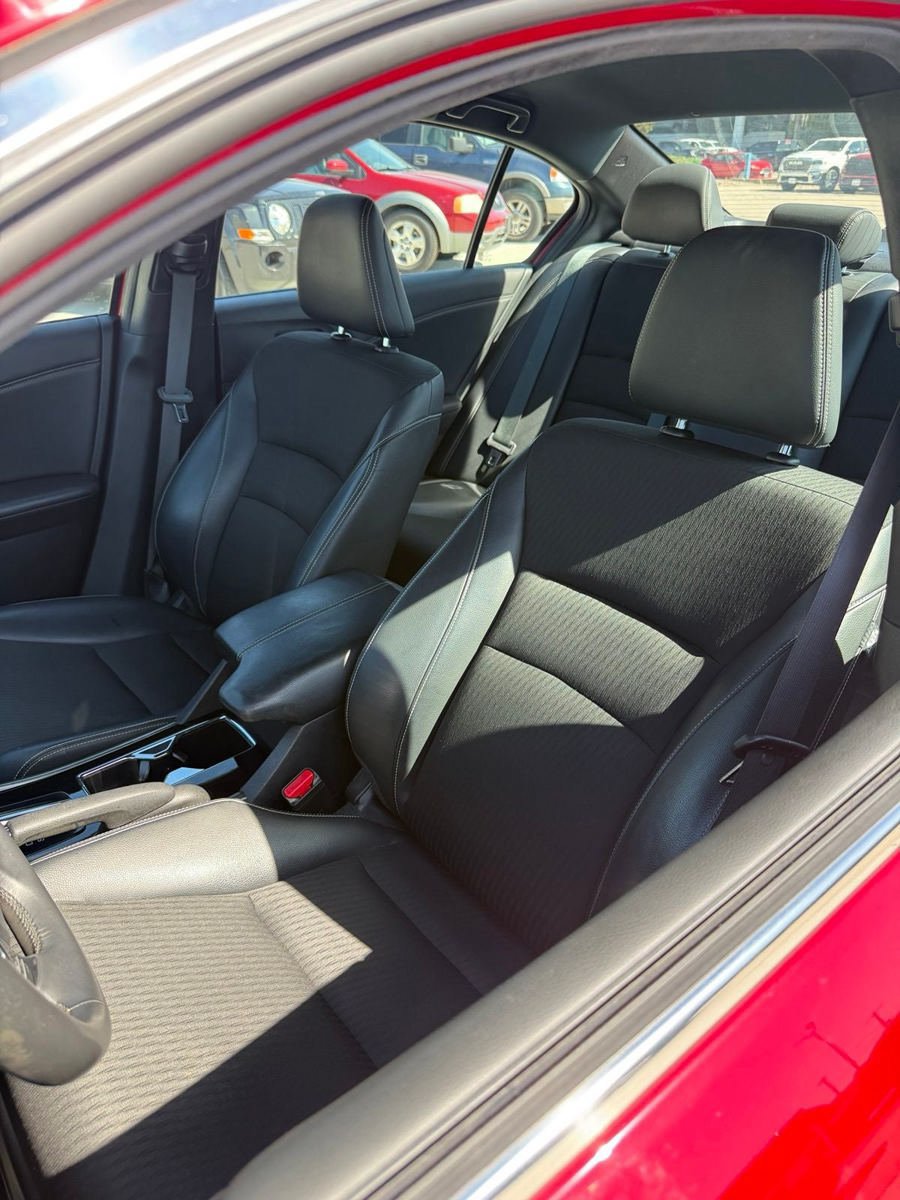 Used 2016 Honda Accord Sport image 8