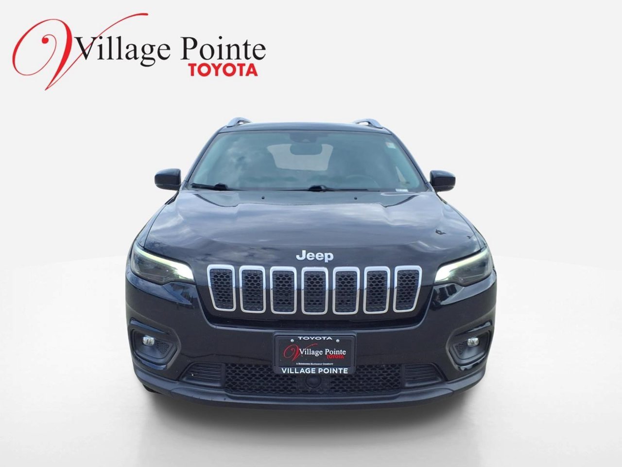 Used 2021 Jeep Cherokee Latitude Lux w/ Mopar Interior Package AWD/4WD image 9