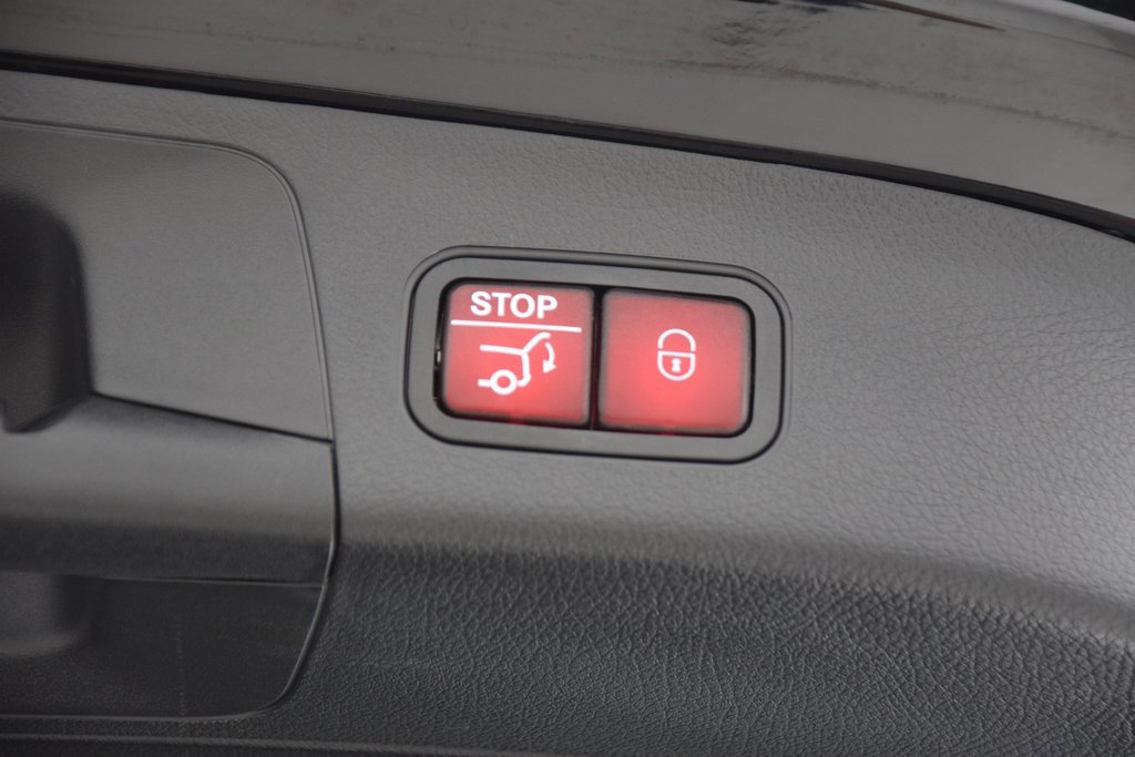 Certified 2025 Mercedes-Benz GLA 250 image 29