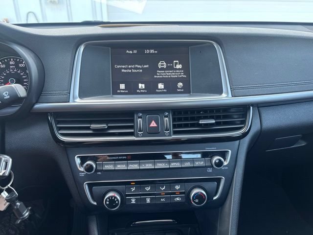Used 2018 Kia Optima S FWD image 25