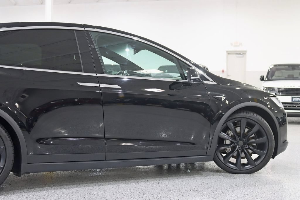 Used 2020 Tesla Model X Long Range AWD/4WD image 11
