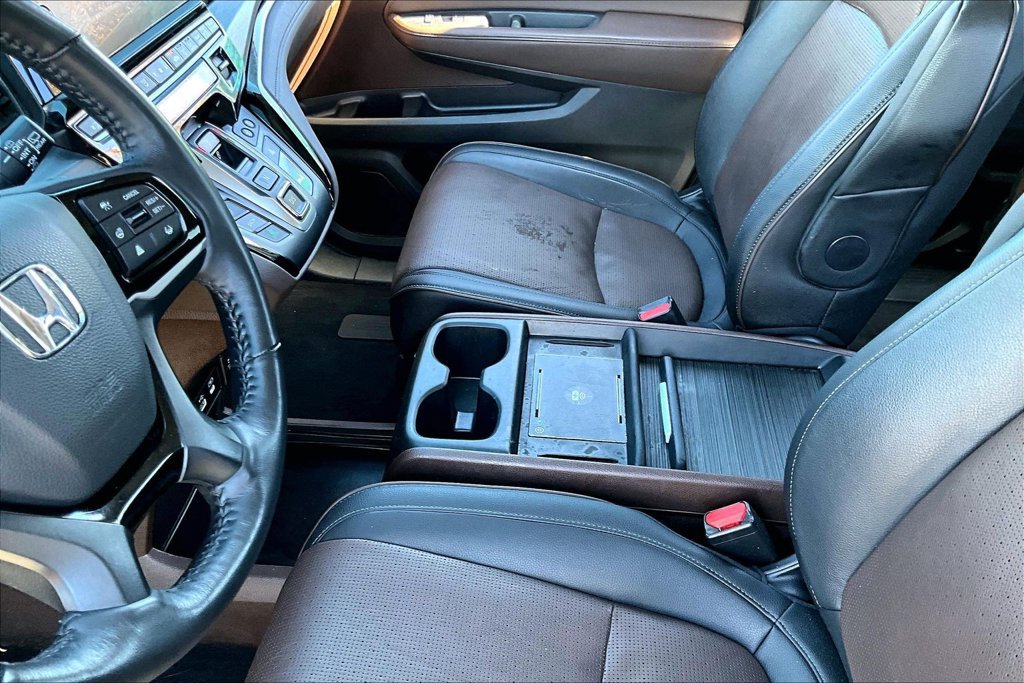 Used 2025 Honda Odyssey Elite image 15