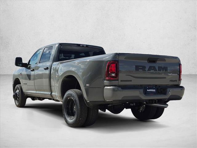 New 2026 RAM 3500 Big Horn AWD/4WD image 9