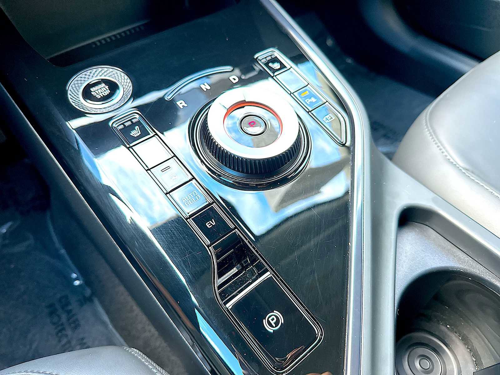 Used 2023 Kia Niro EX w/ EX Cold Weather Package image 21