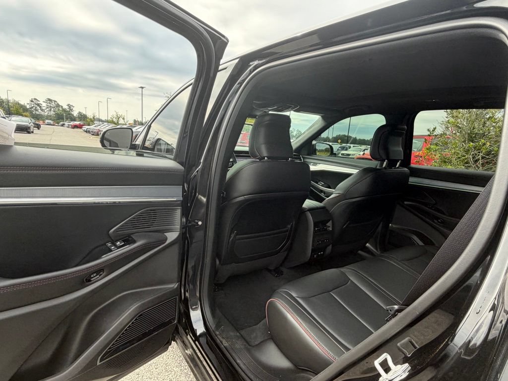 Used 2025 Jeep Wagoneer S Launch Edition AWD/4WD image 45