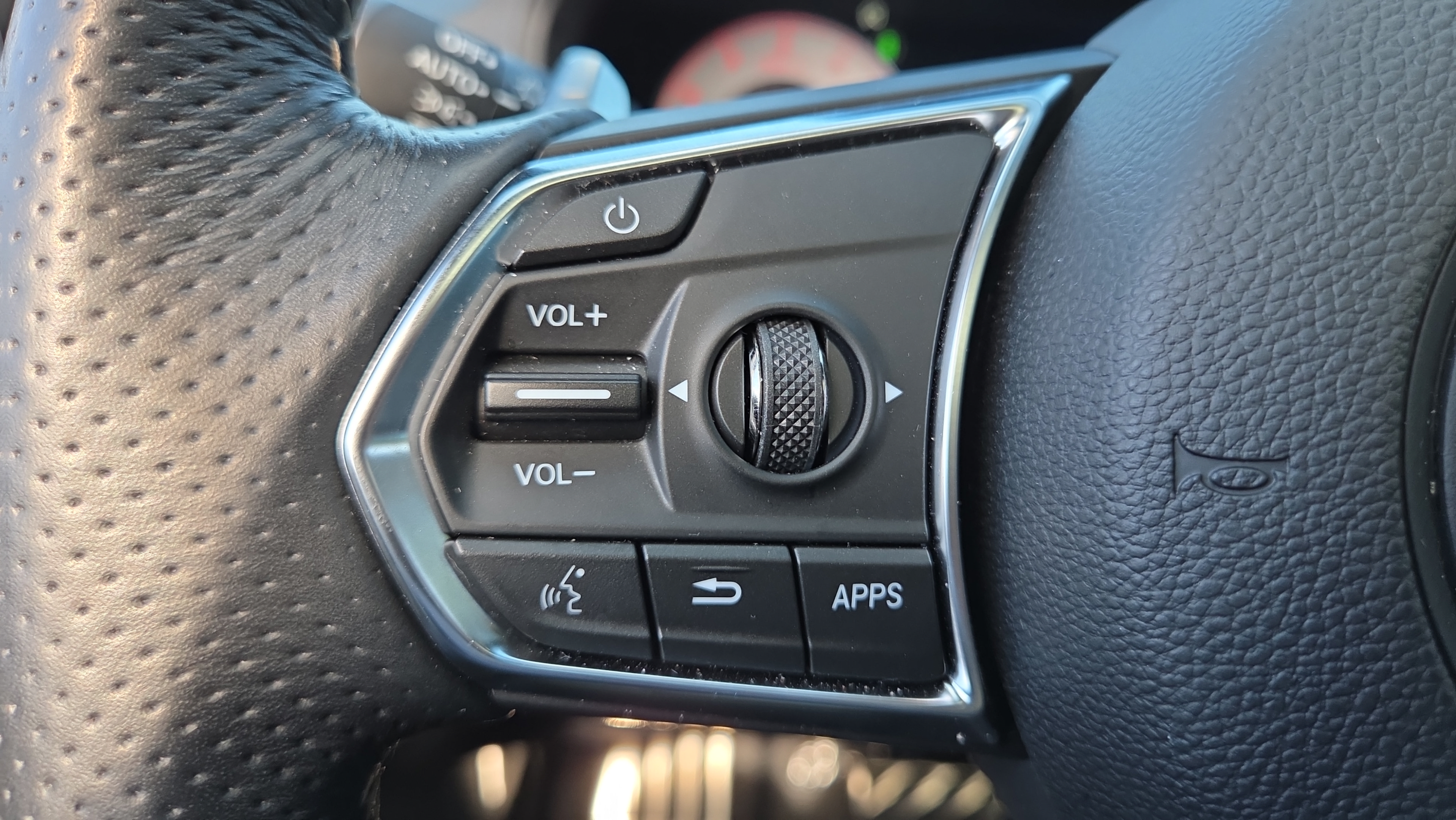 Certified 2025 Acura RDX w/ Advance Package AWD/4WD image 23