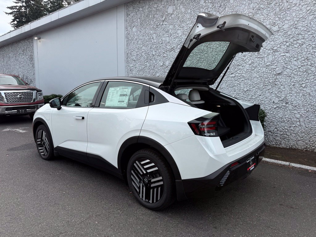 New 2026 Nissan Leaf SV Plus w/ Floor Mat Package (SV+) FWD image 8