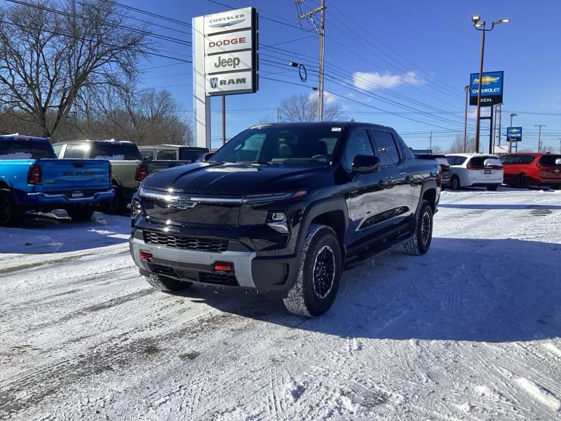 New 2026 Chevrolet Silverado EV Trail Boss image 3