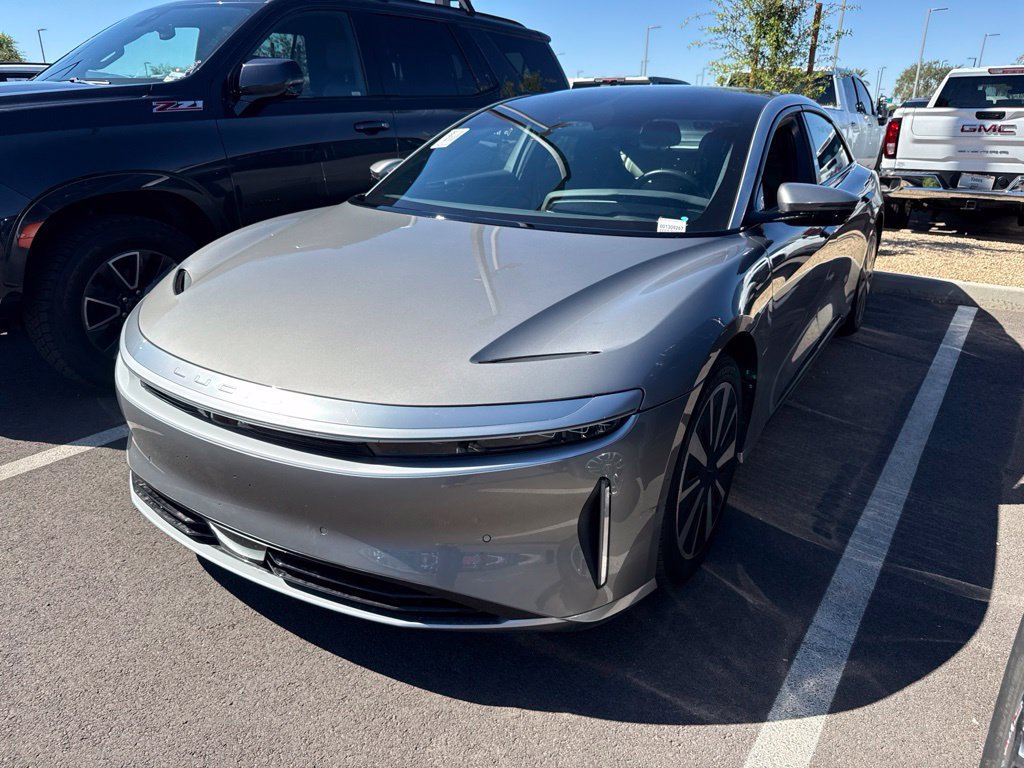 Used 2023 Lucid Air Touring AWD/4WD image 2