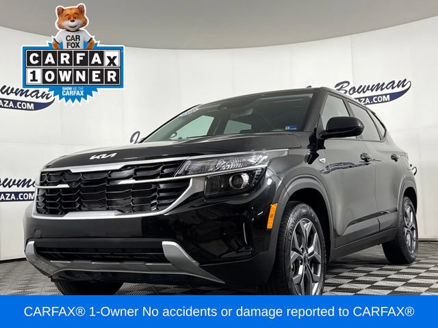 Used 2024 Kia Seltos LX AWD/4WD image 2