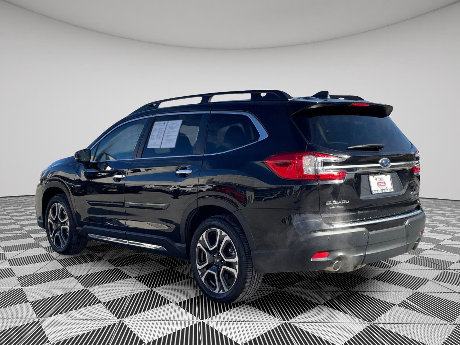 Certified 2025 Subaru Ascent Touring image 9