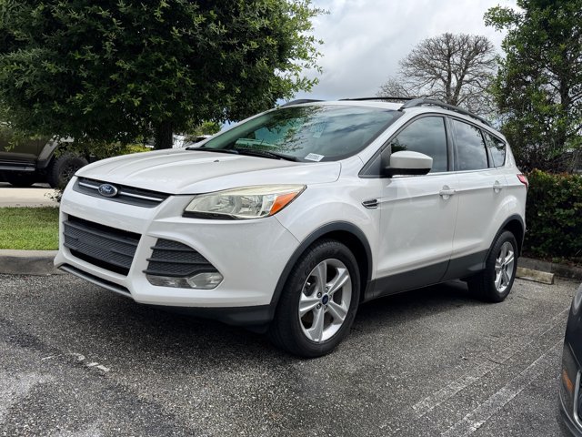 Used 2016 Ford Escape SE w/ SE Leather Comfort Package FWD image 4