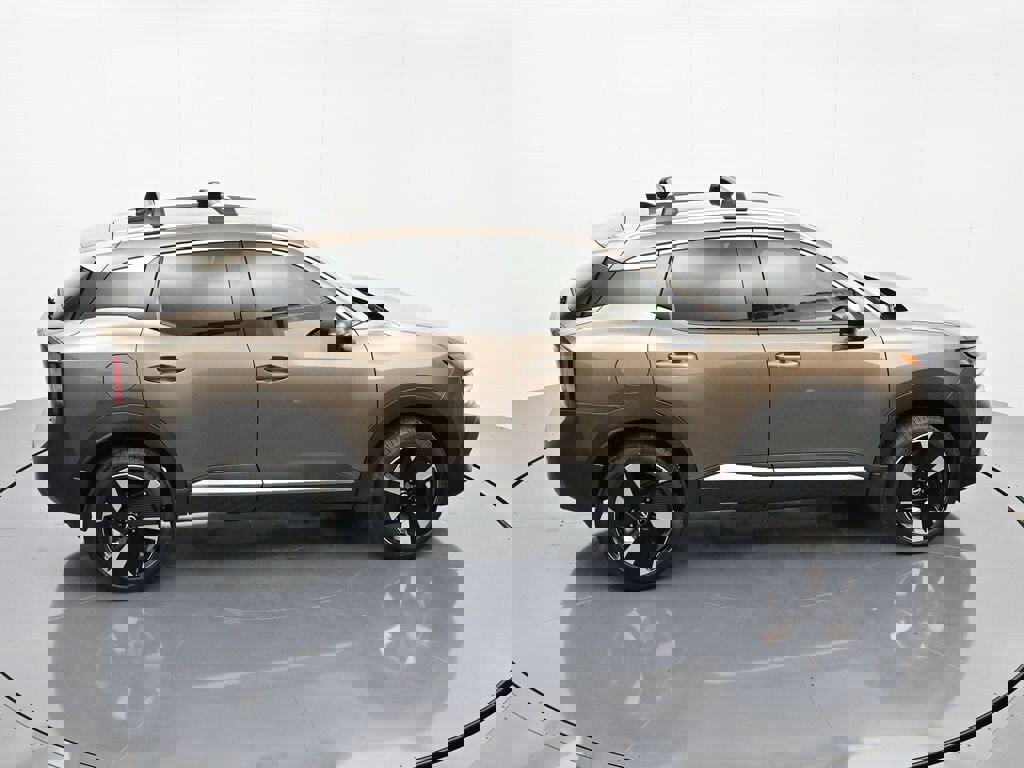 New 2026 Nissan Kicks SR image 30