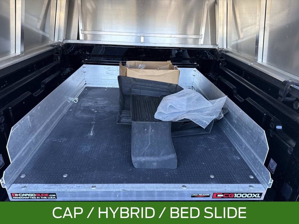 Used 2022 Ford Maverick XL image 5