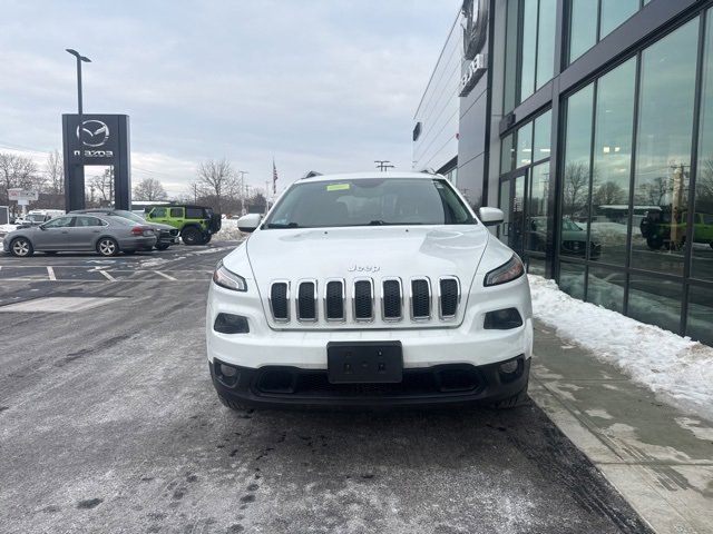 Used 2016 Jeep Cherokee Latitude w/ Cold Weather Group image 7