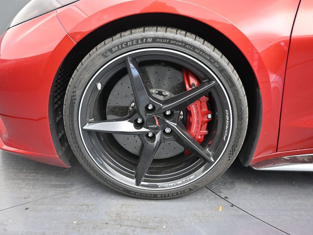 Used 2025 Chevrolet Corvette E-Ray w/ Stealth Interior Trim Package AWD/4WD image 9