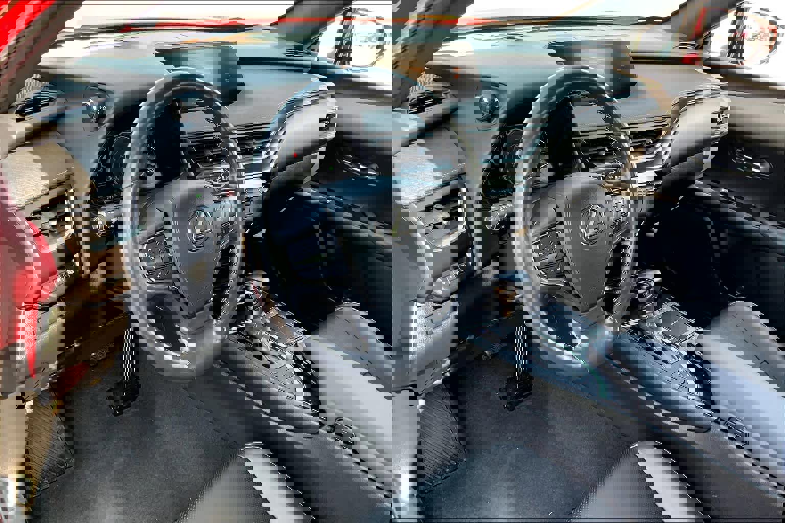 Used 2019 Lexus UX 250h w/ Premium Package image 18