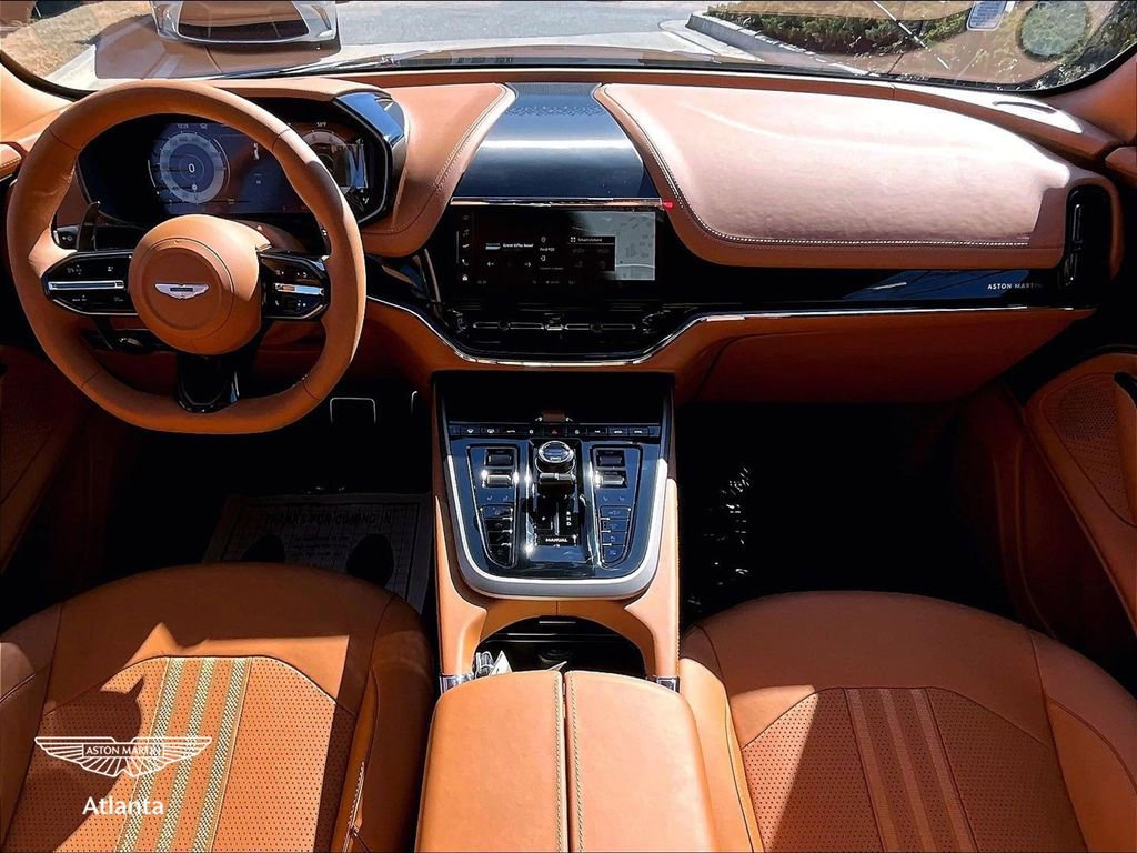 New 2026 Aston Martin DBX 707 image 5