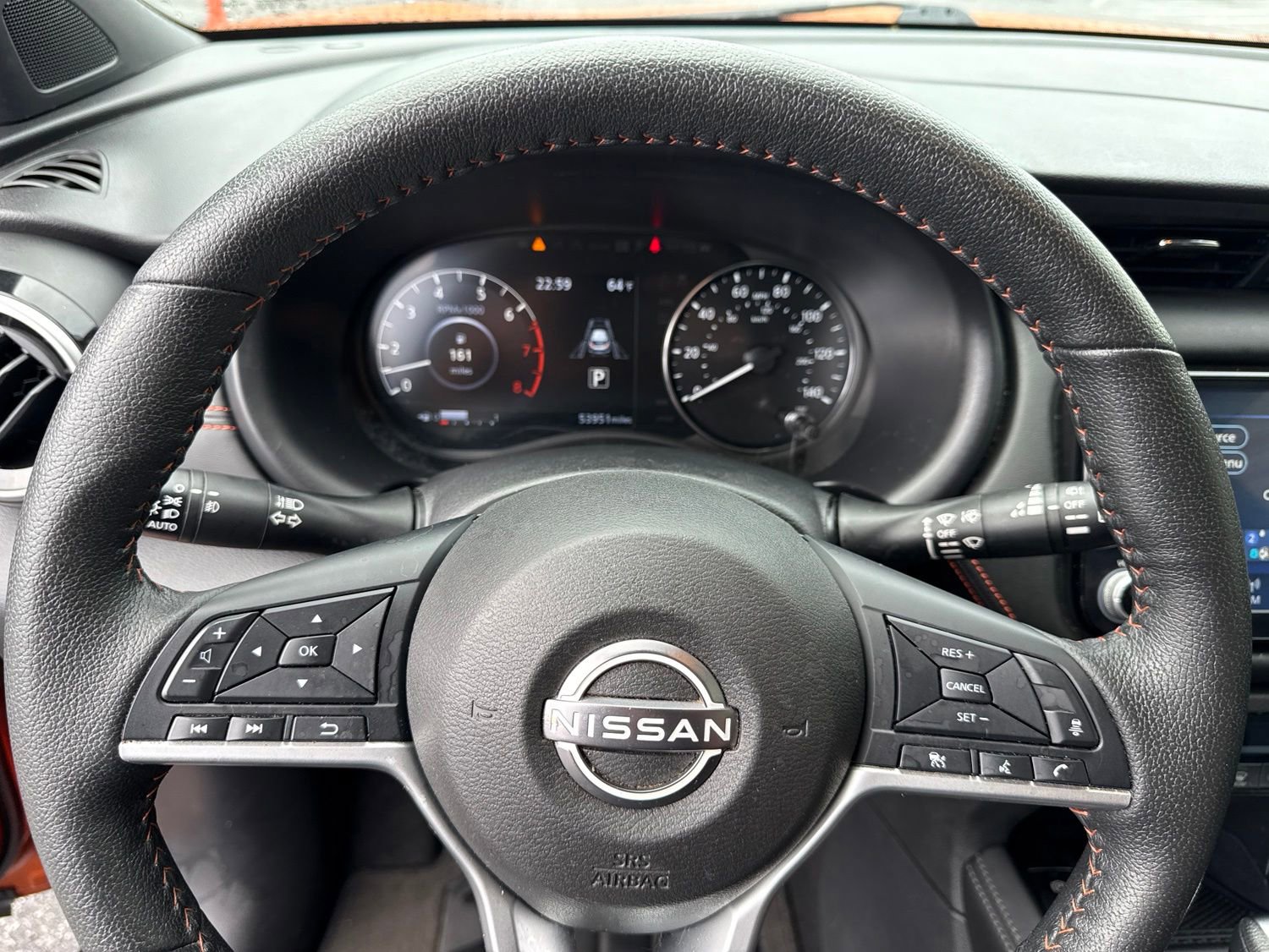 Used 2022 Nissan Kicks SR w/ Premium Package FWD image 29