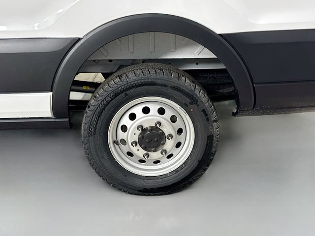 New 2026 Ford Transit 250 148 Medium Roof Extended AWD w/ Load Area Protection Package image 27
