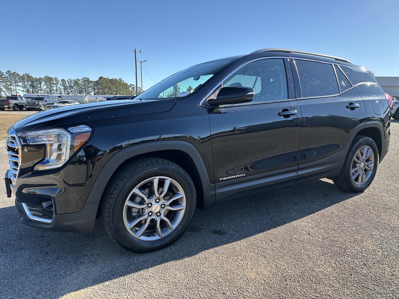 Used 2022 GMC Terrain SLT image 8