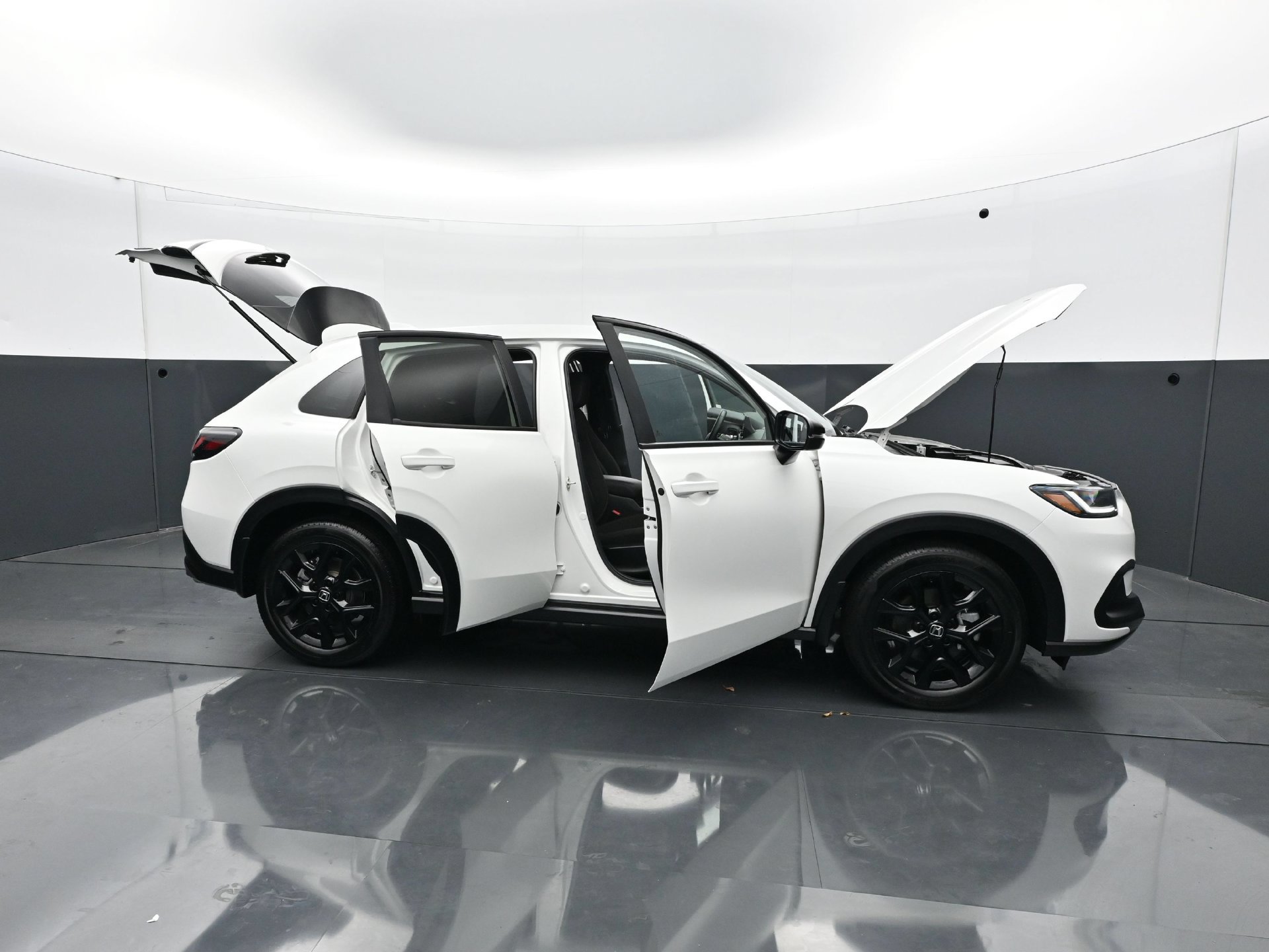 Used 2024 Honda HR-V Sport image 35