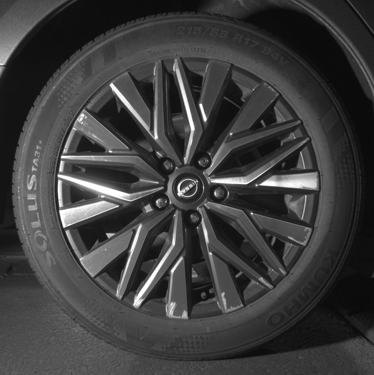 Used 2025 Nissan Altima 2.5 SV image 15