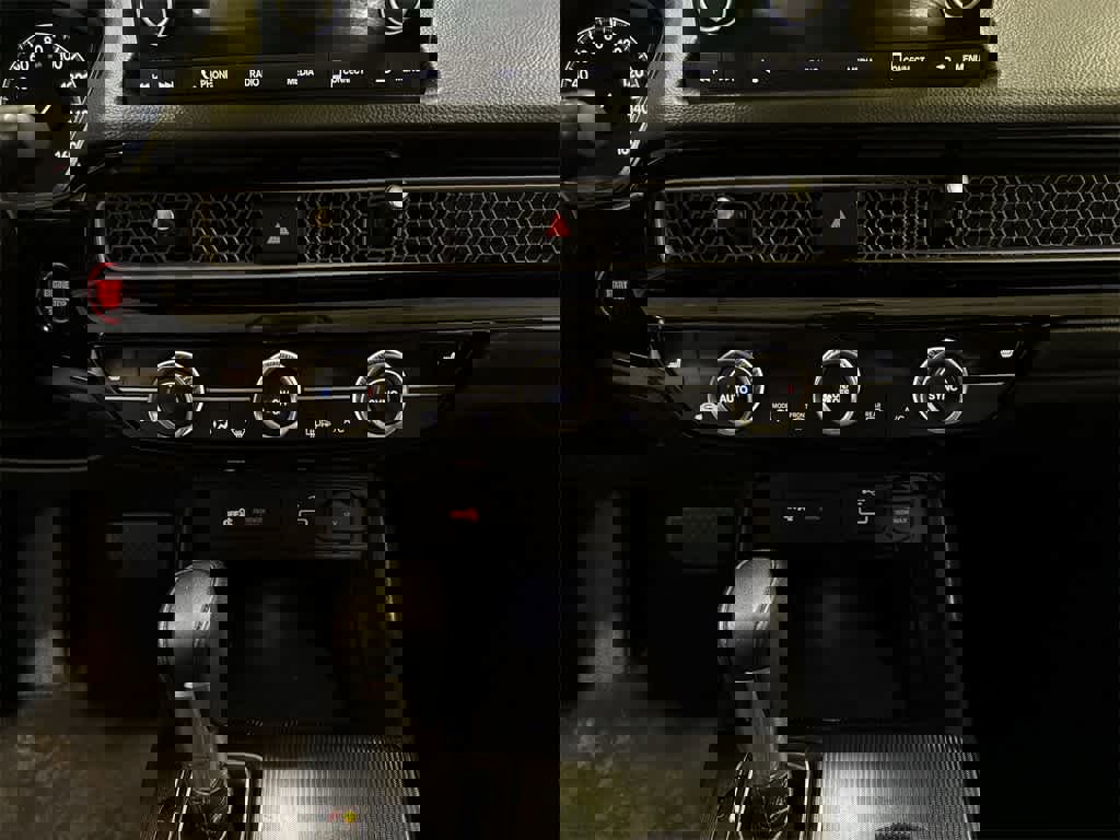 Used 2022 Honda Civic EX image 21