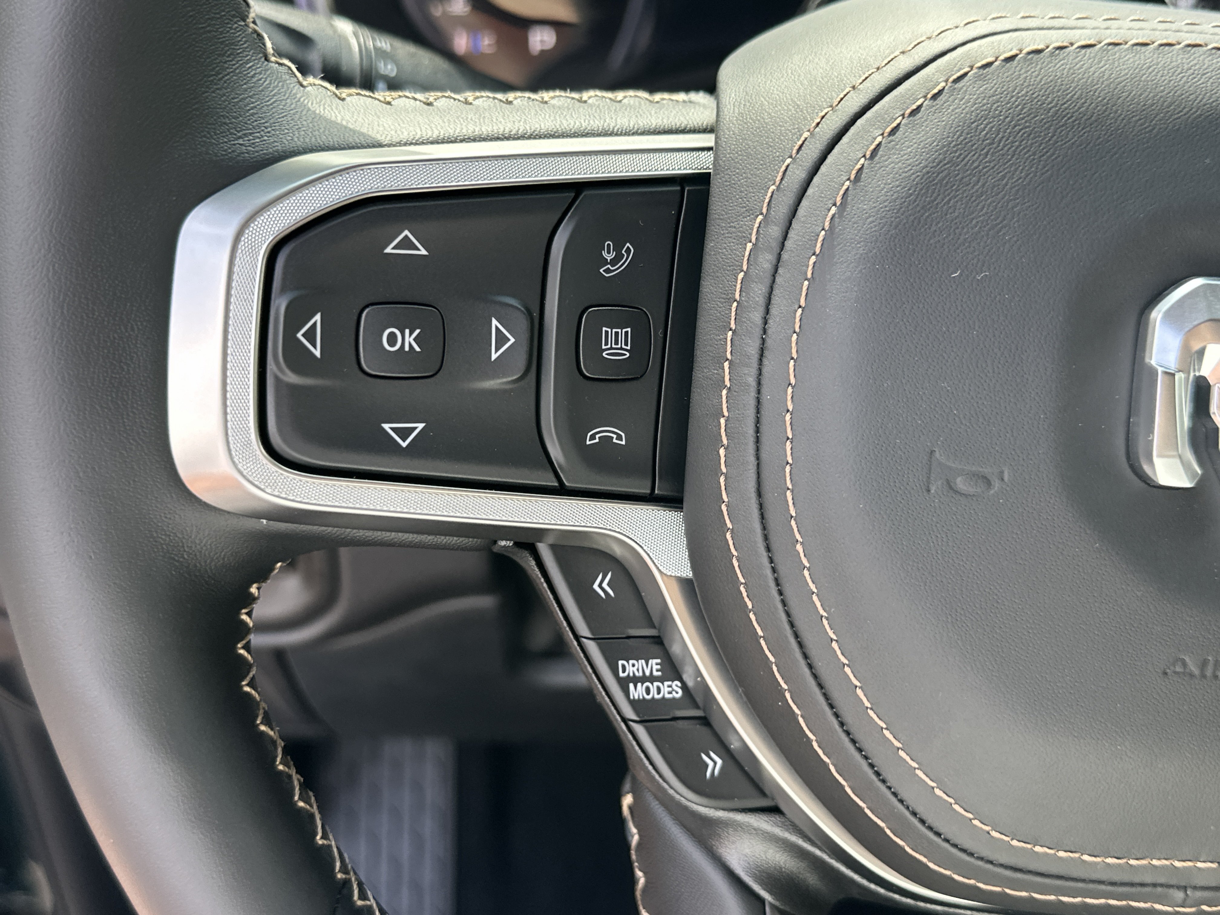 New 2027 RAM 1500 Tungsten AWD/4WD image 12