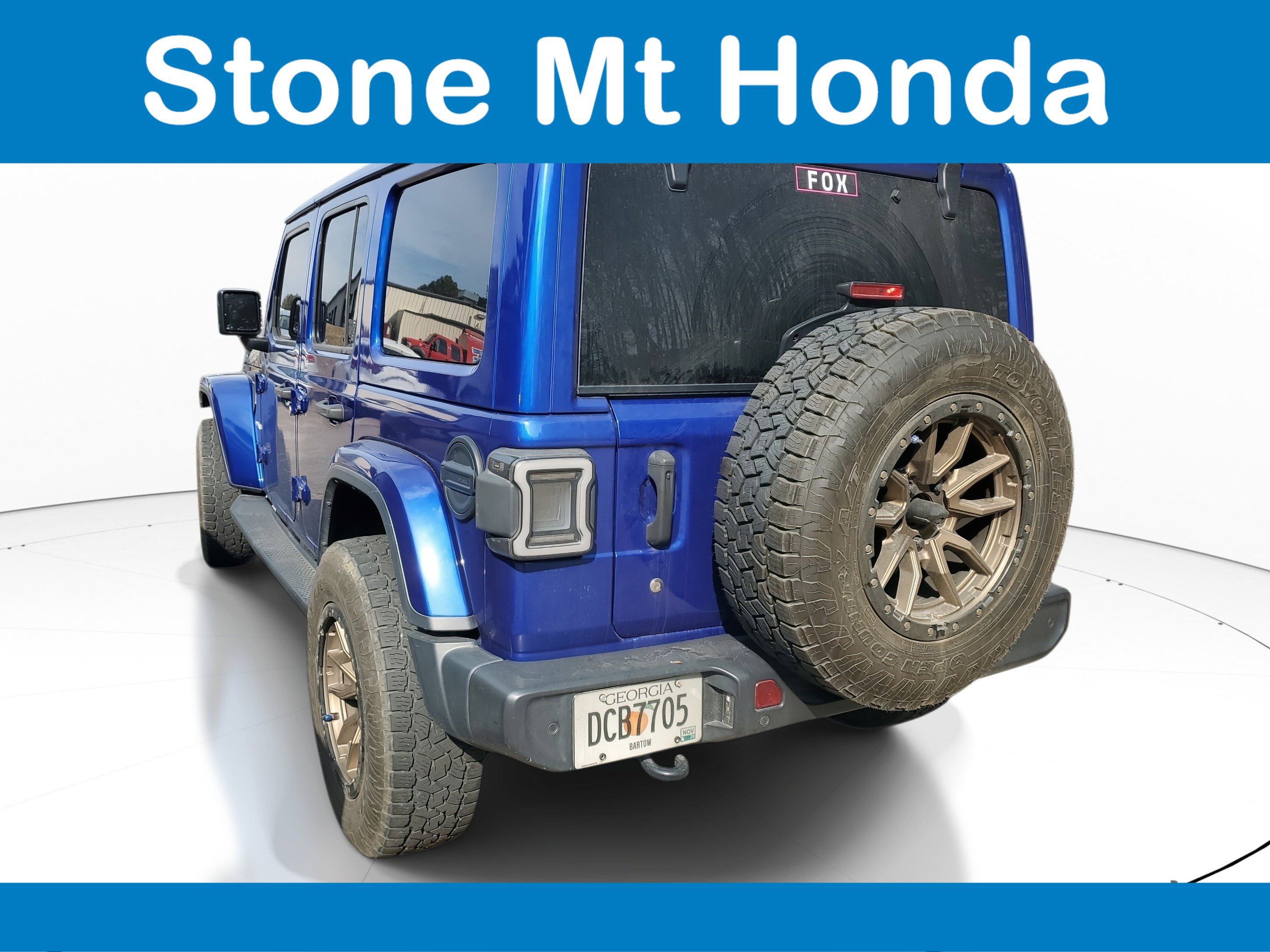 Used 2020 Jeep Wrangler Unlimited Sahara w/ Safety Group image 10