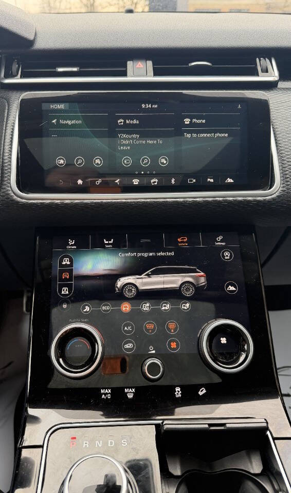 Used 2018 Land Rover Range Rover Velar R-Dynamic SE image 18