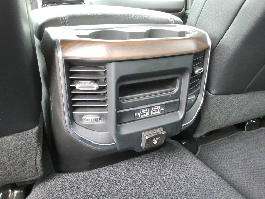 Used 2024 RAM 3500 Laramie AWD/4WD image 20