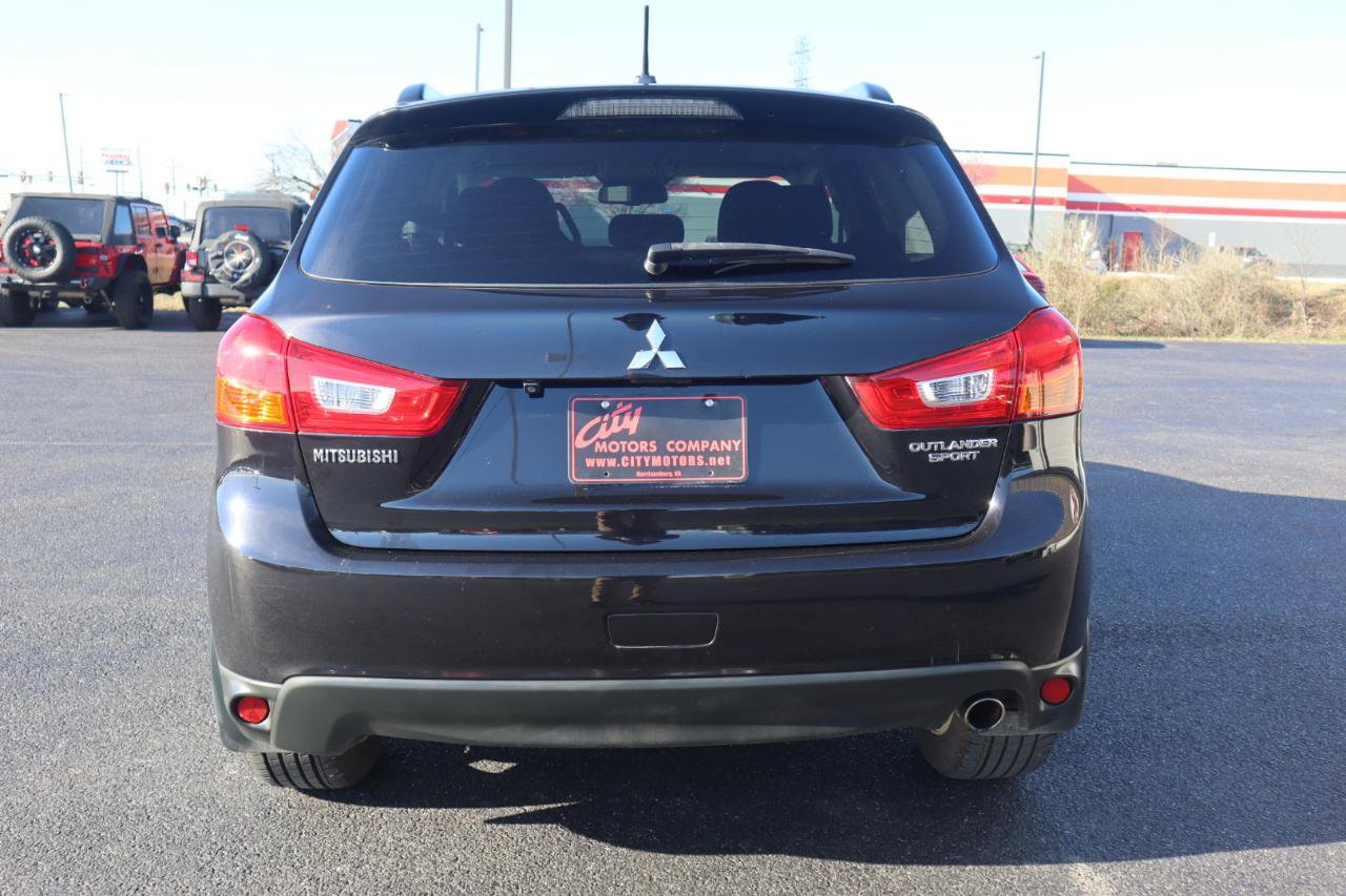 Used 2015 Mitsubishi Outlander Sport SE image 25