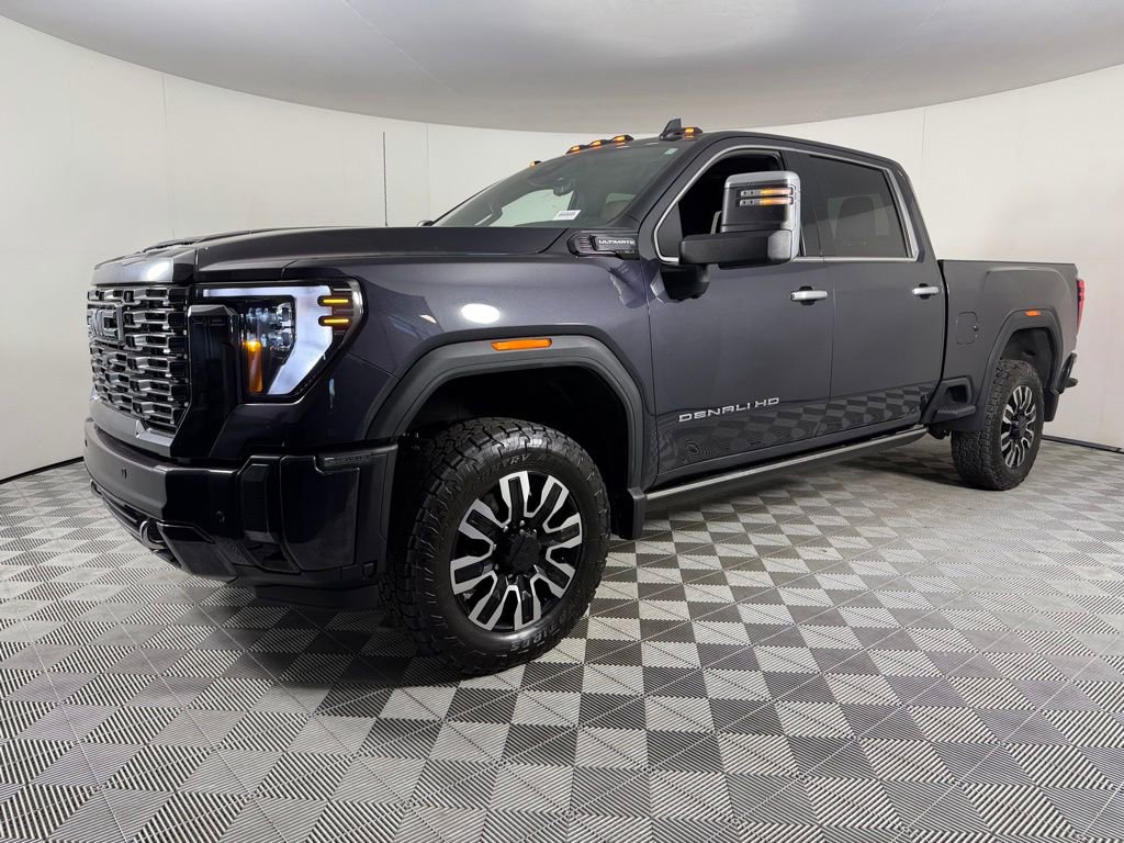 Used 2024 GMC Sierra 2500 Denali Ultimate AWD/4WD image 10
