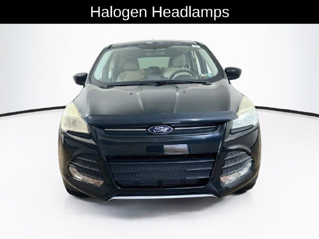 Used 2013 Ford Escape SE w/ Class II Trailer Tow Pkg AWD/4WD image 2