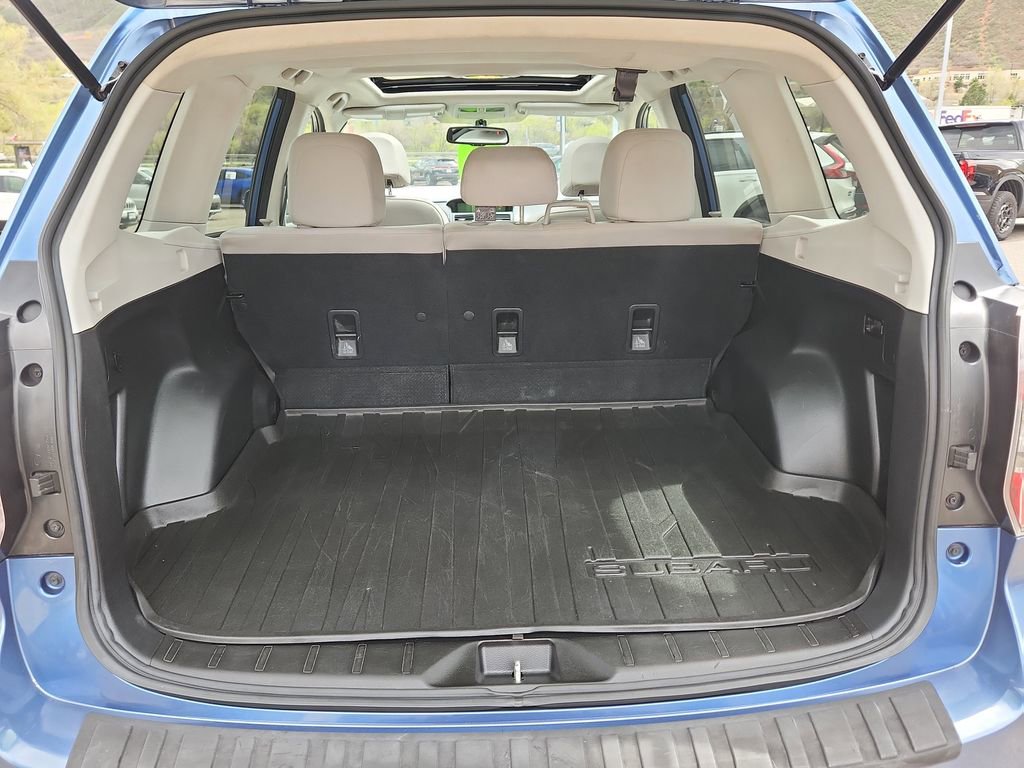 Used 2015 Subaru Forester 2.5i Premium w/ All-Weather Package AWD/4WD image 15